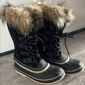 Sorel | Winter Snow Boots - Black Tan Faux Fur